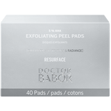 Doctor Babor Resurface Exfoliating Peel Pads son discos exfoliantes faciales formulados para renovar la superficie de la piel, eliminar células muertas e impurezas y mejorar visiblemente la textura del rostro.