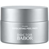 Doctor Babor Resurface Exfoliating Peel Pads son discos exfoliantes faciales formulados para renovar la superficie de la piel, eliminar células muertas e impurezas y mejorar visiblemente la textura del rostro.