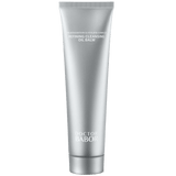Doctor Babor Resurface Refining Cleansing Oil Balm es un bálsamo limpiador facial de textura transformadora que elimina eficazmente maquillaje, protector solar, exceso de grasa e impurezas acumuladas durante el día.